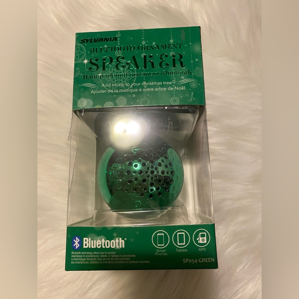 Bluetooth Christmas bulb